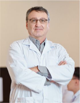 confident-experienced-researcher-2021-08-30-12-18-18-utc.jpg confident-experienced-researcher-2021-08-30-12-18-18-utc.jpg